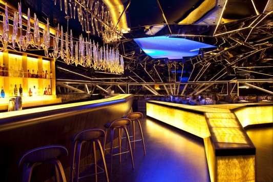 Ресторан-бар Alegra в сердце Дубая от Mr. Important Design