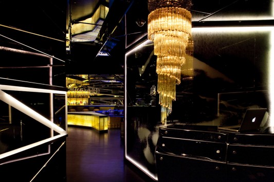 Ресторан-бар Alegra в сердце Дубая от Mr. Important Design
