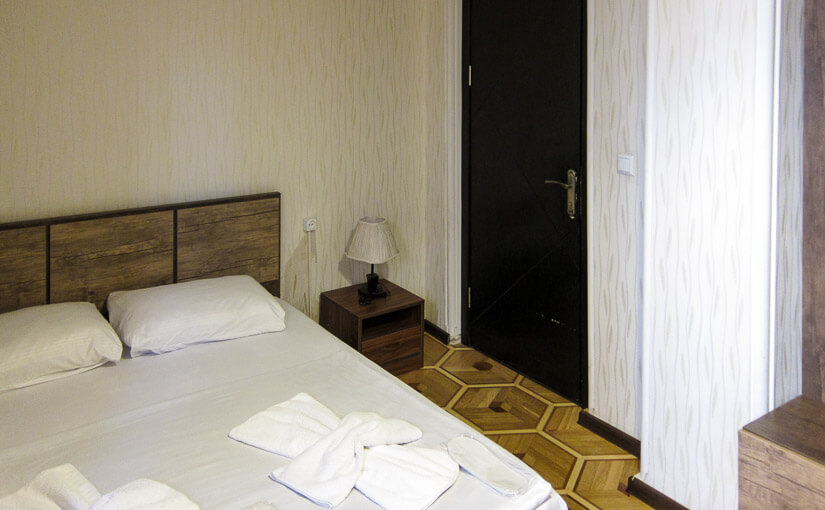 Bon Voyage: №35: Hotel Old Villa Metekhi ** (Тбилиси)